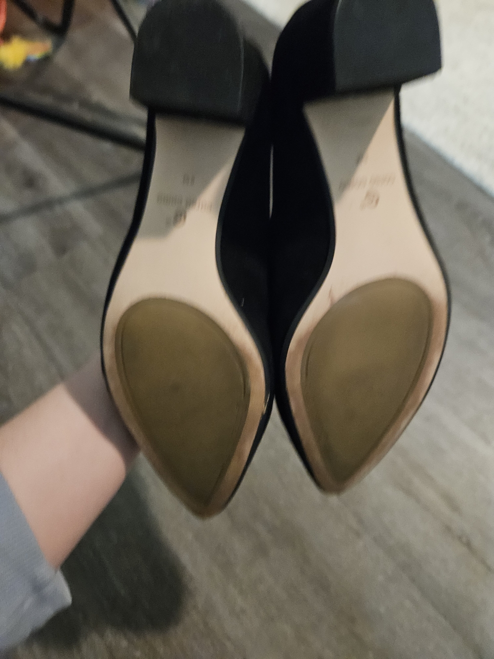 Corso Como Black Pointed-Toe Suede Pumps - Picture 5 of 6